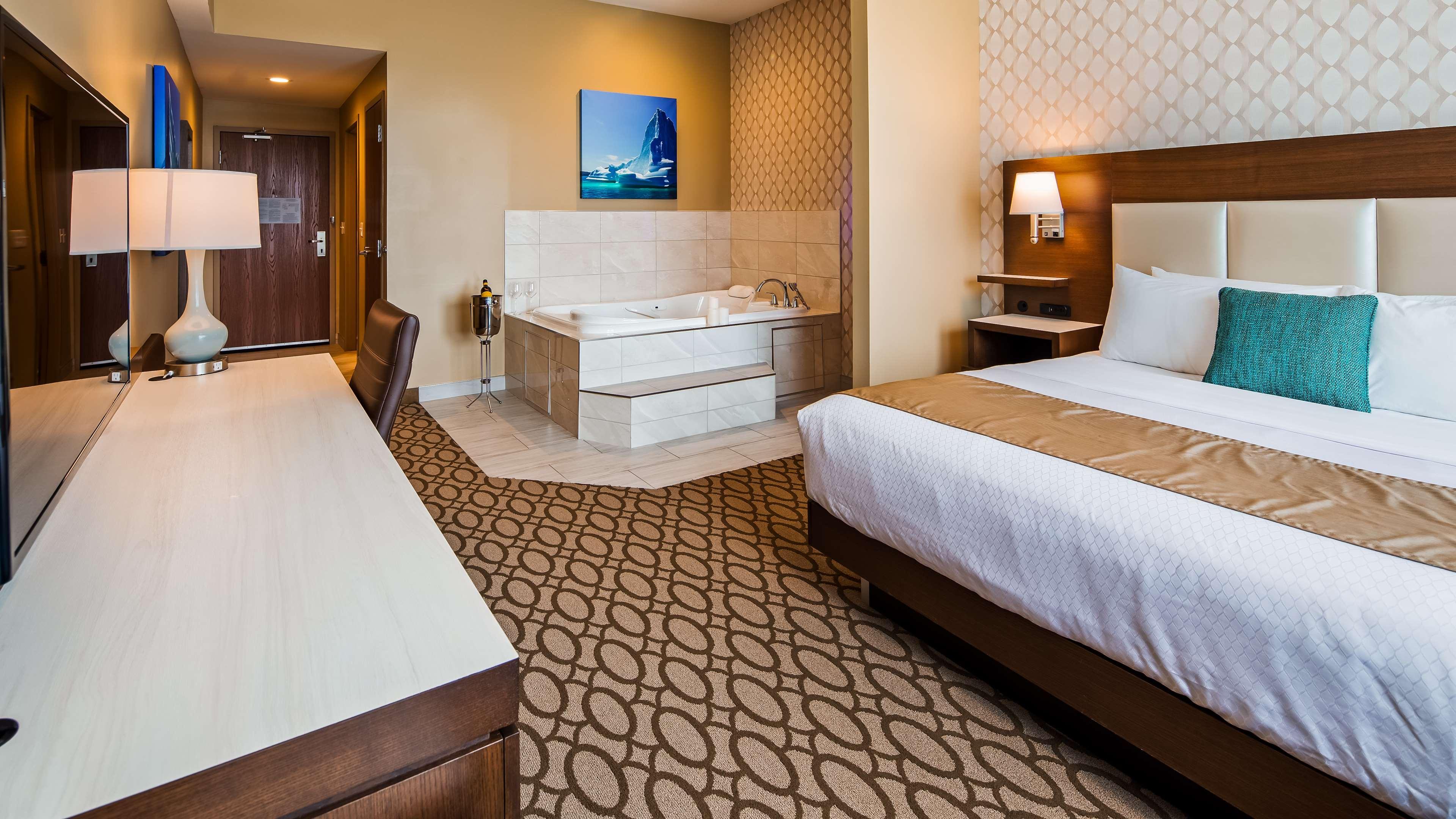 Best Western Plus St. John'S Airport Hotel And Suites Ngoại thất bức ảnh