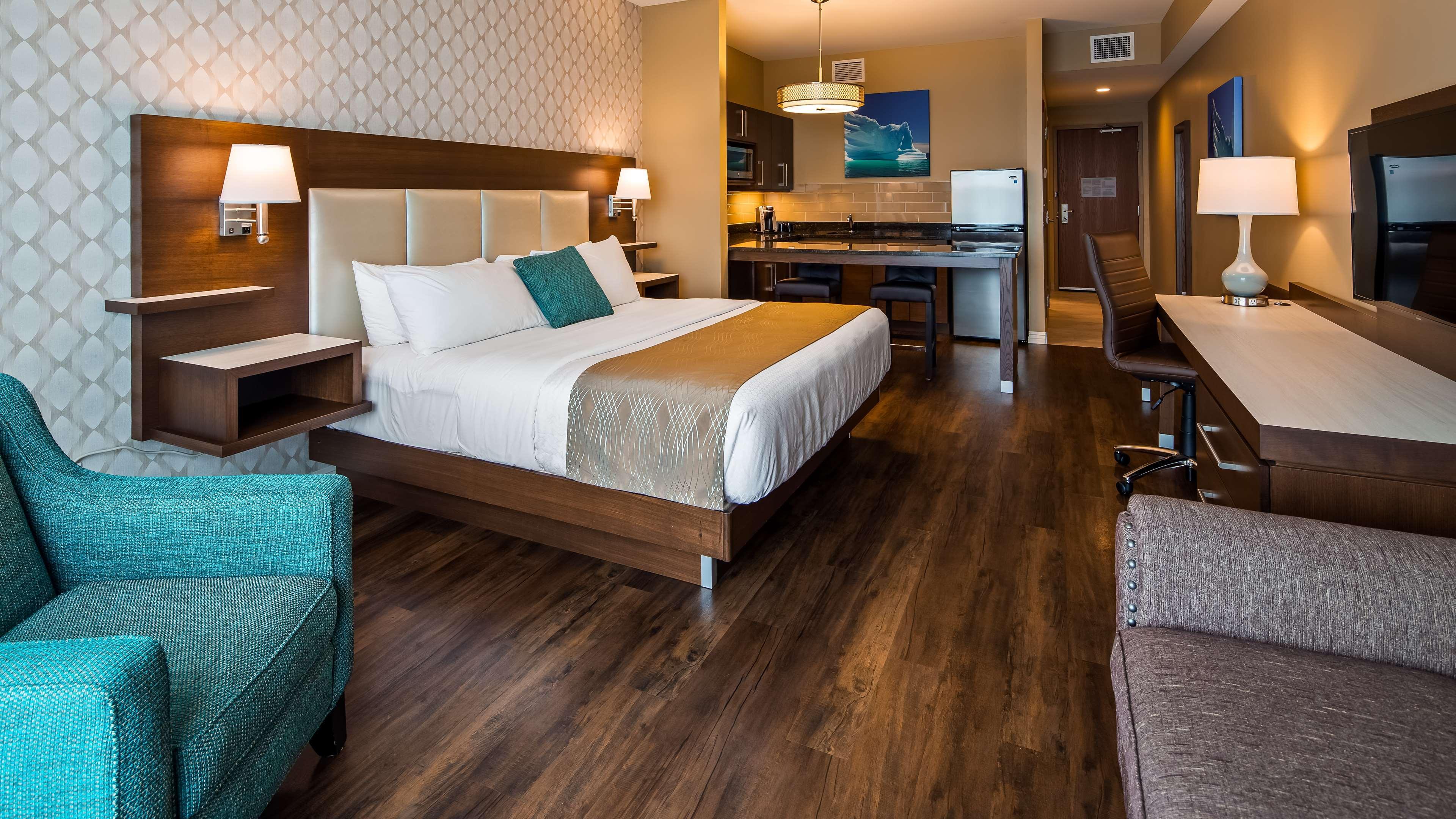 Best Western Plus St. John'S Airport Hotel And Suites Ngoại thất bức ảnh