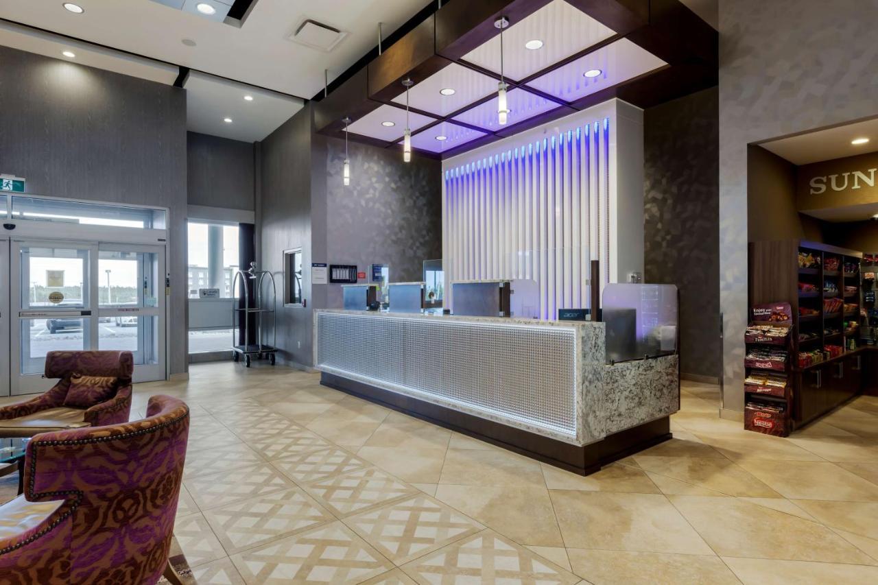 Best Western Plus St. John'S Airport Hotel And Suites Ngoại thất bức ảnh