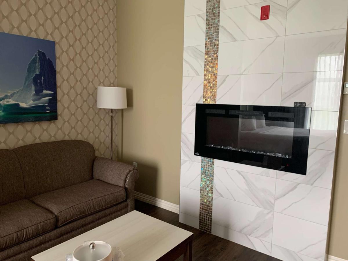 Best Western Plus St. John'S Airport Hotel And Suites Ngoại thất bức ảnh